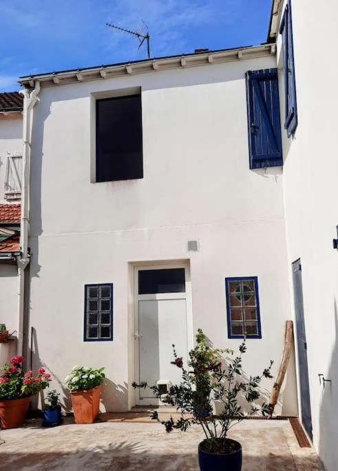 Le Studio D'En O, Au Coeur De La Haute Ville De Pornic. Exteriér fotografie